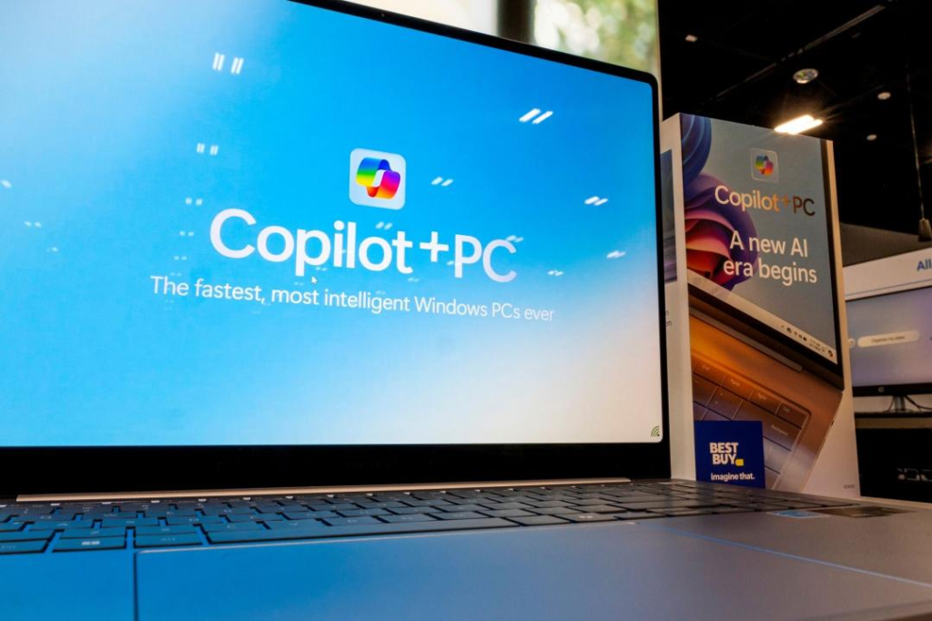 微软公布第二波 Copilot+ PC 上线时间