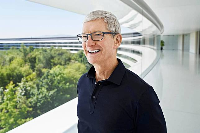 Tim Cook 放售 5 千万美元股份 与上星期入手奖励股份相约
