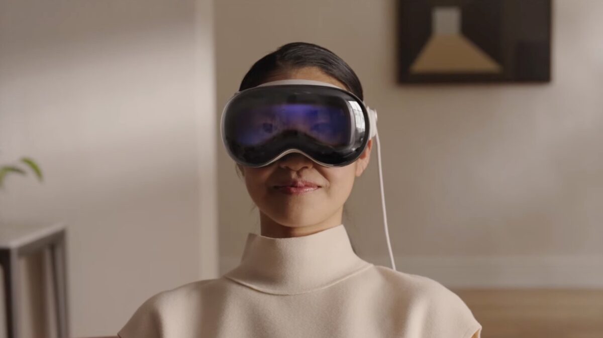 【WWDC 2023】Apple 头戴显示器 Vision Pro 推出，支持 AR/VR 切换，售价 3499 美元