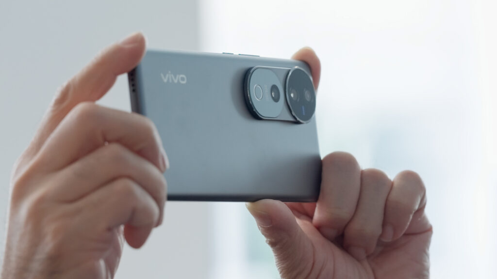 vivo × 蔡司：手机里的摄影黑科技——拍照再也不用凑合，随手就是大片！