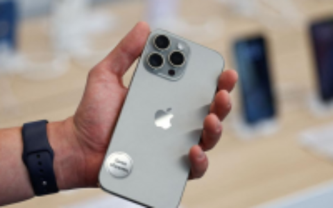暗示明年大改款？ 苹果高层称新 iPhone 设计史上最具野心