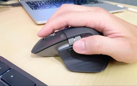 Magic Mouse 终于要改设计了！ 预计4大变化抢先看
