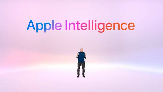 苹果首度回应 Siri 升级延期 Tim Cook:未来一年内正式上线